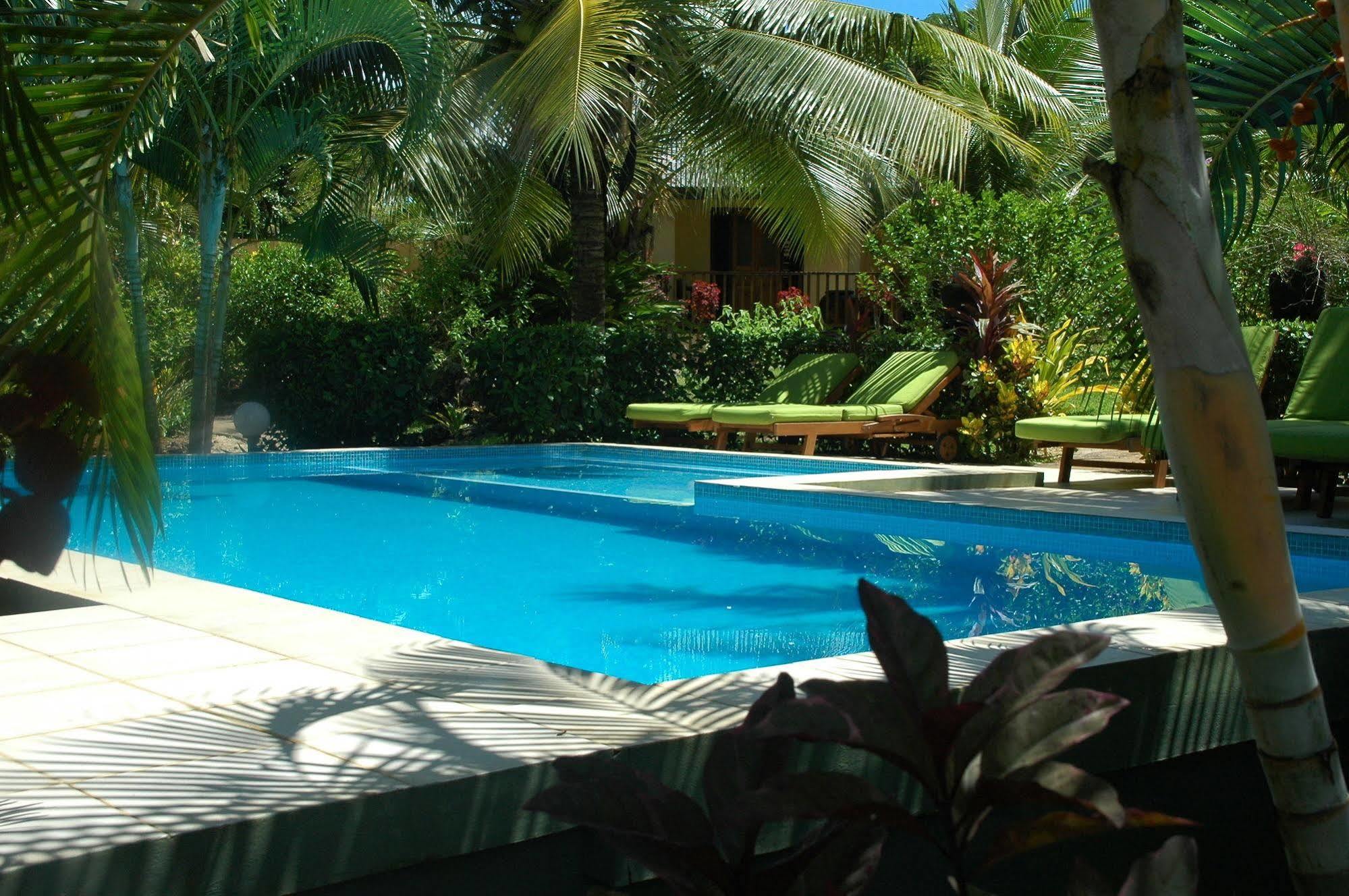 Mangoes Resort (Adults Only) Πορτ Βίλα Εξωτερικό φωτογραφία