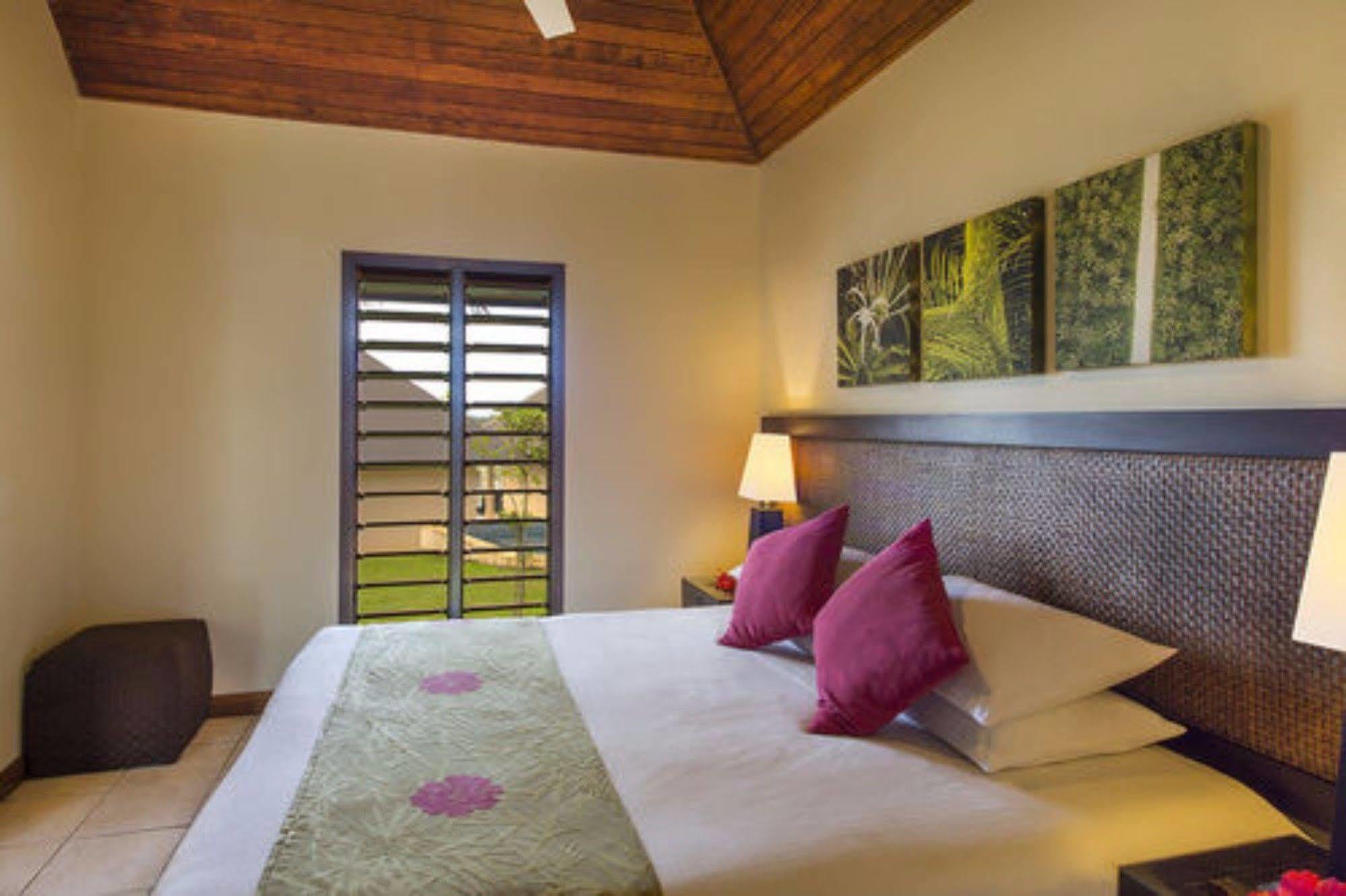 Mangoes Resort (Adults Only) Πορτ Βίλα Εξωτερικό φωτογραφία